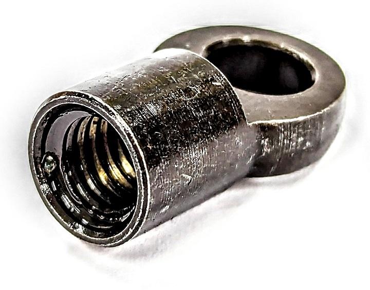 Ilhós 8mm de diâmetro 19mm Cent 5mm de espessura M8